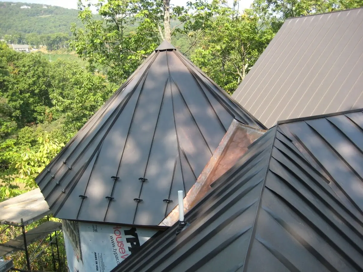Professional Roof Tarp Installation by Craftsman Roofing in Sixteen Mile Stand